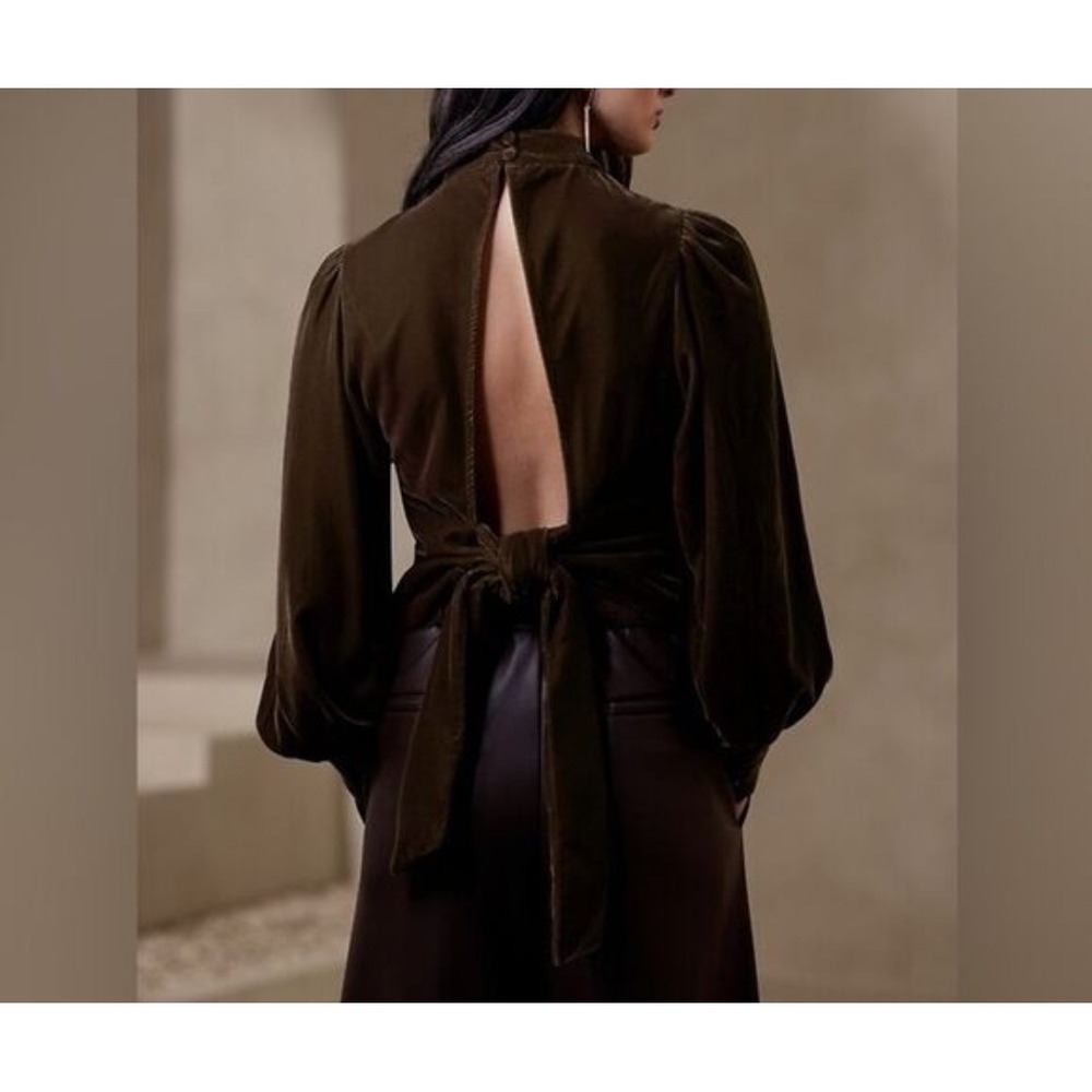 Banana Republic‎ Cropped Velvet Open Back Blouse Womens M Brown Whimsigoth